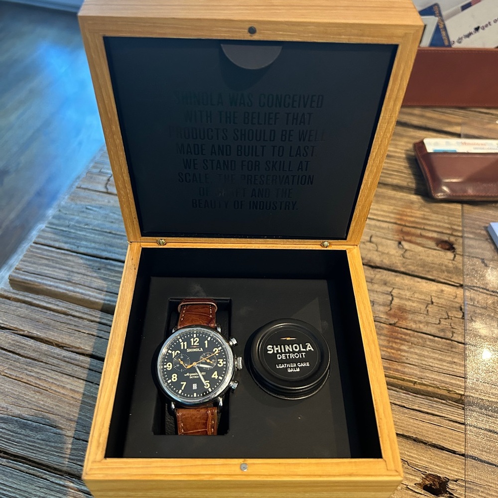 Shinola Aragonite 5021 Men’s Watch- Gator Band 47mm